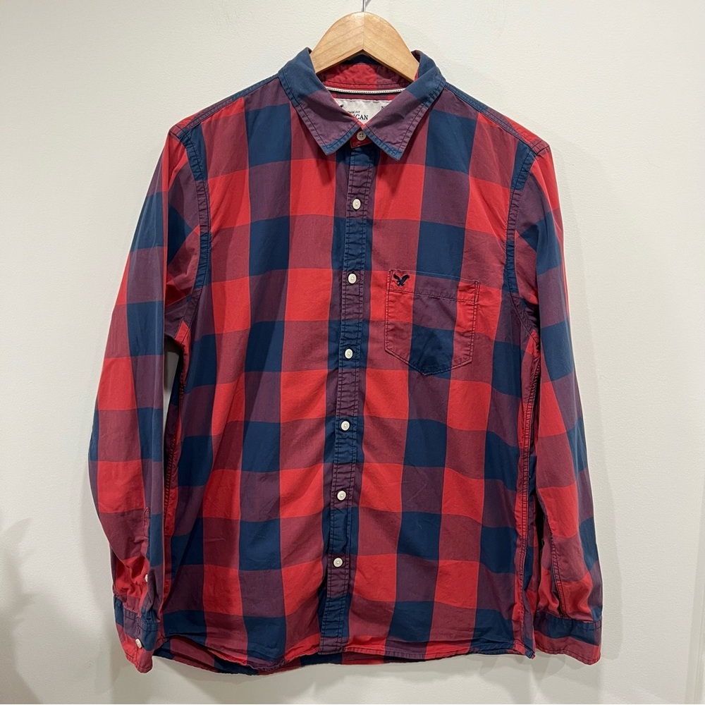 American Eagle Buffalo Plaid Button Down Shirt Size Large